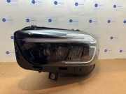 Scheinwerfer links von einem Mercedes B-Klasse