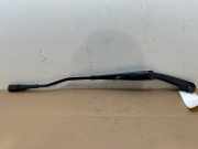 Scheibenwischerarm vorne von einem Mercedes C-Klasse