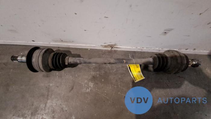 Antriebswelle links hinten von einem Mercedes E-Klasse