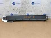 Scheinwerferring rechts von einem Mercedes E-Klasse