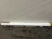 Schwelle links von einem Mercedes C-Klasse