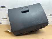 Handschuhfach von einem Mercedes C-Klasse