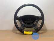 Lenkrad von einem Mercedes C-Klasse