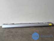 Schwelle links von einem Mercedes C-Klasse (922)