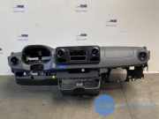 Armaturenbrett von einem Mercedes Sprinter