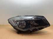 Scheinwerfer rechts von einem Mercedes CLA