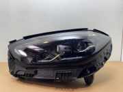 Scheinwerfer links von einem Mercedes C-Klasse