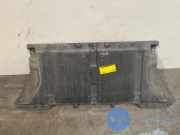 Schutzblech Boden von einem Mercedes C-Klasse (992)