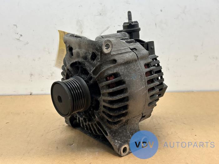 Dynamo von einem Mercedes A-Klasse