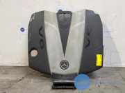 Abdeckblech Motor von einem Mercedes E-Klasse