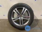 Felge + Winterreifen von einem Mercedes GLE