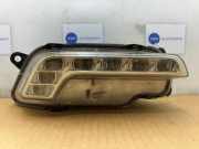 Tageslicht rechts von einem Mercedes E-Klasse