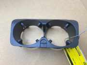 Getränkehalter von einem Mercedes GLC-Klasse