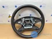 Lenkrad von einem Mercedes E-Klasse