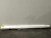 Schwelle rechts von einem Mercedes A-Klasse (149)