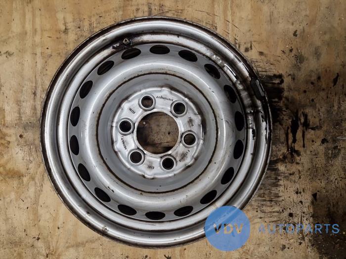 Felge von einem Mercedes Sprinter