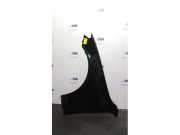 Kotflügel links vorne von einem Mercedes E-Klasse