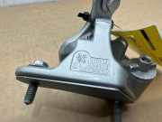 Scharnier Tür rechts vorne von einem Mercedes B-Klasse