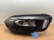 Scheinwerfer rechts von einem Mercedes A-Klasse