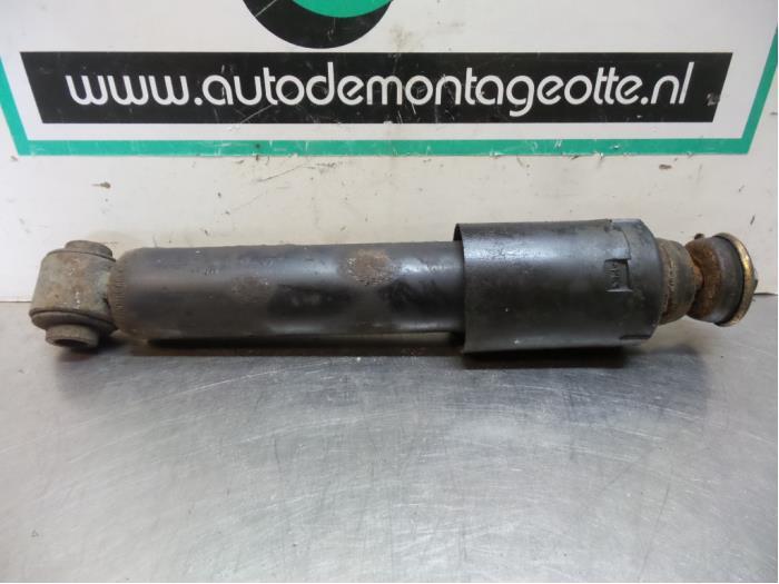 Stoßdämpfer links vorne VW Transporter T4 Kasten Bild Stoßdämpfer links vorne VW Transporter T4 Kasten