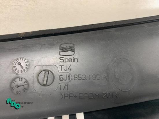 Grill Windlauf Seat Ibiza IV ST 6J 6J1853185A Bild Grill Windlauf Seat Ibiza IV ST 6J 6J1853185A