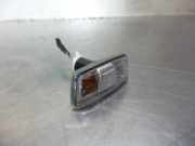 Blinker Kotflügel links vorne Opel Astra H 13228580