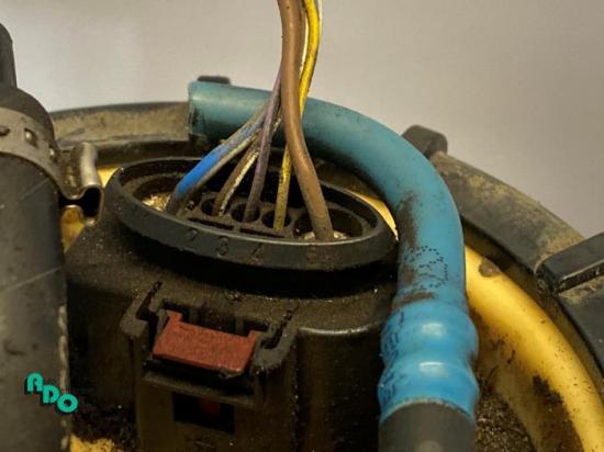 Kraftstoffpumpe Seat Ibiza IV ST 6J 6R0919050E Bild Kraftstoffpumpe Seat Ibiza IV ST 6J 6R0919050E