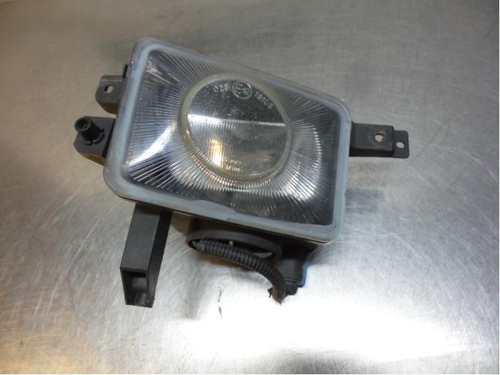 Nebelscheinwerfer links vorne Opel Corsa C X01 0096726