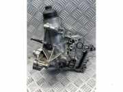 Ölfiltergehäuse von einem Mercedes E-Klasse