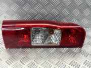 Rücklicht links von einem Ford Transit