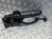 Ölfiltergehäuse von einem Mercedes C-Klasse