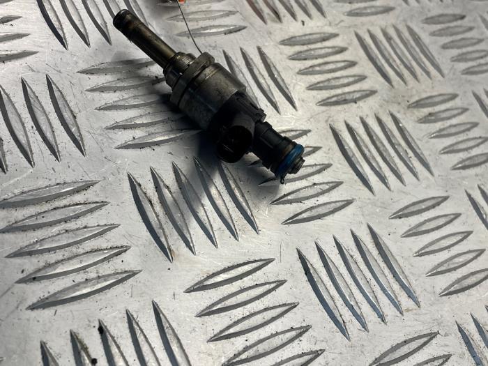 Injektor (Benzineinspritzung) von einem Mercedes C-Klasse