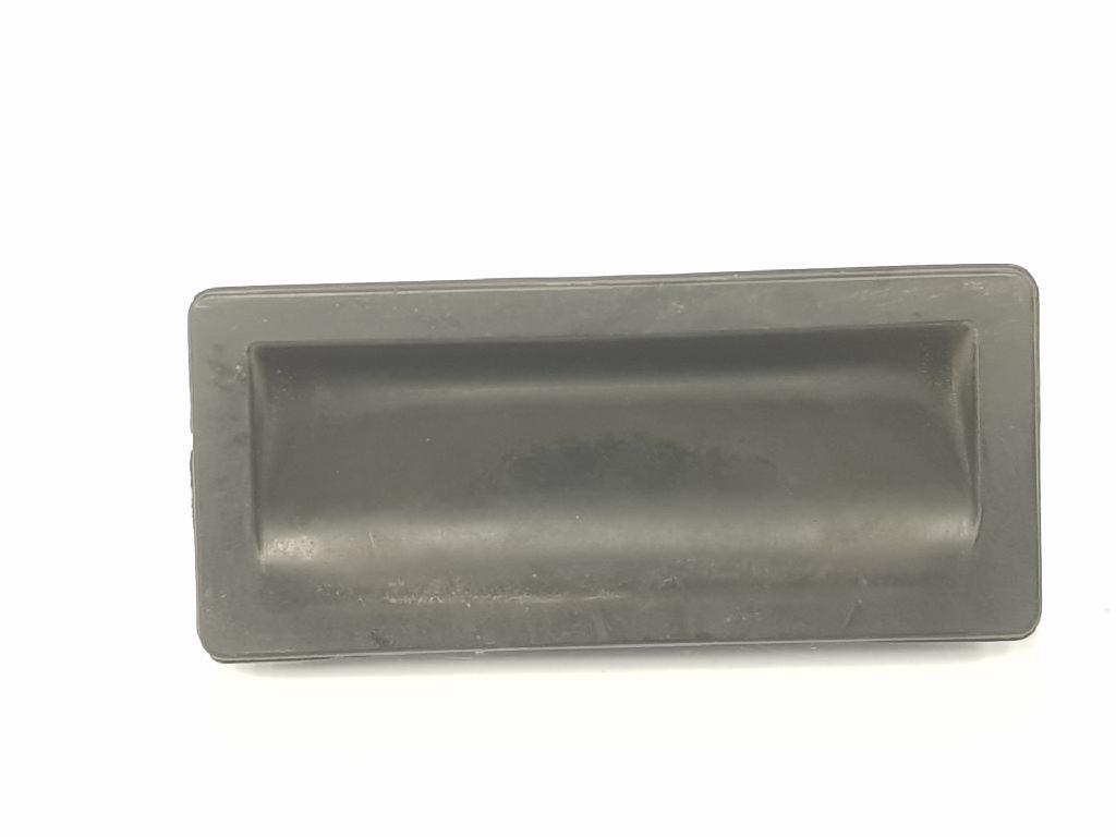 Heckklappengriff 5N0827566T Audi Q5 (8RB) SUV 2.0 TFSI 16V Quattro (CDNC) 2009