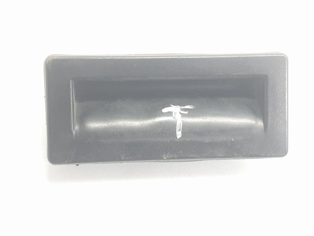 Handgriff Kofferraum 3V0827566 Skoda Superb (3V3) Liftback 2.0 TDI (DFGA)