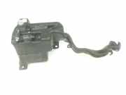 Scheibenwaschbehälter Vorne 2468690120 Mercedes-Benz A (W176) Schrägheck 2.2 A-200 CDI, A-200d 16V (OM651.930(Euro 6)) 2014