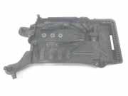 Batteriehalterung 2Q0915331 Skoda Fabia IV (PJ3) Schrägheck 5-drs 1.0 MPI 12V (DSGD)
