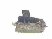 Batteriehalterung 9823533180 Peugeot 2008 (UD/UK/UR/US/UX) Großraumlimousine 1.2 VTi 12V PureTech 130 (EB2ADTS(HNS))