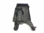 Batteriehalterung 2Q0915331 Skoda Scala Schrägheck 5-drs 1.0 TSI 115 (DUSA)