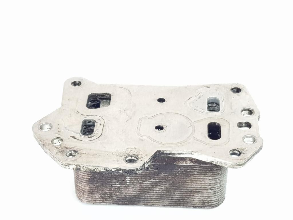 Ölkühler 213058627R Nissan Qashqai (J11) SUV 1.5 dCi DPF (K9K)