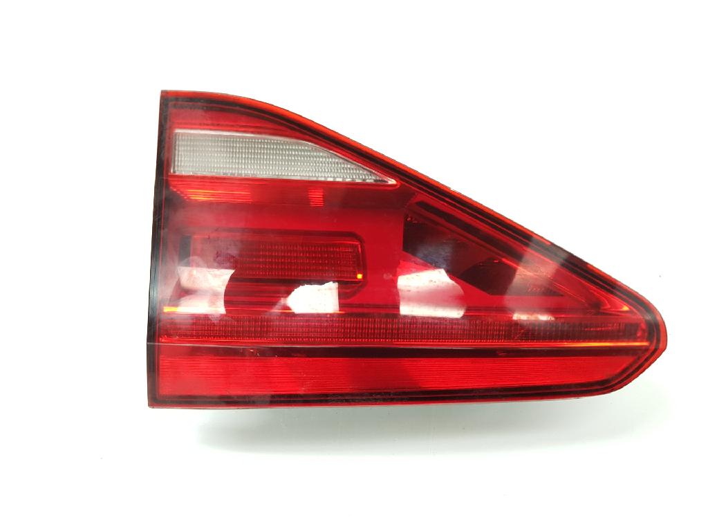 Rücklicht Rechts Innen A055364 Volkswagen Touran (5T1) Großraumlimousine 1.2 TSI (CYVB) 2016 CYVB