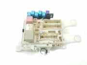Sicherungskasten RELAIS 8273042020 Toyota RAV4 (A3) Geländewagen 2.2 D-4D 16V 4x4 (2AD-FTV) 2007