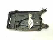 Batteriehalterung 2Q0915331 Skoda Kamiq SUV 1.0 TSI 12V (DLAA)