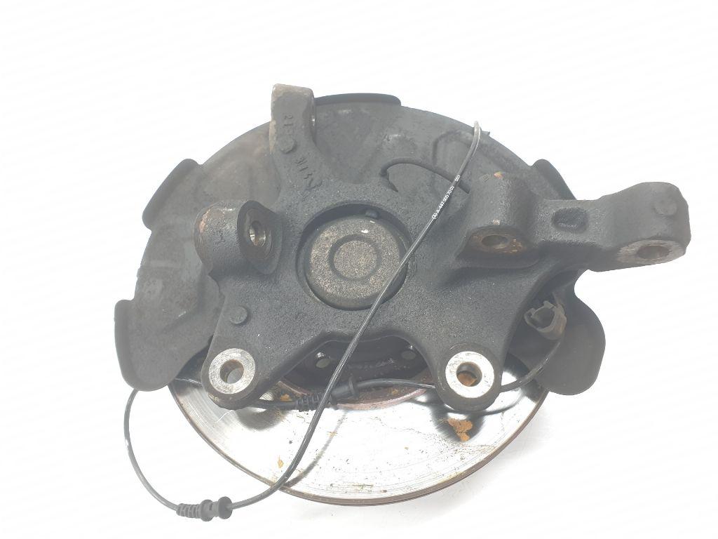 Achsschenkel Rechts Vorne A4473300720 Mercedes-Benz Vito (447.6) Van 2.0 114 CDI 16V (OM654.920)