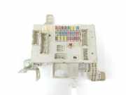 Sicherungskasten RELAIS 8274135110 Toyota Land Cruiser (J12) Hardtop Geländewagen 3.0 D-4D 16V (1KDFTV) 2004