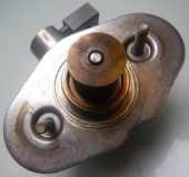 Einspritzpumpe Hochdruckpumpe BMW X3 2.0 184kW 135PS 2011-2017 Benzin 8604229