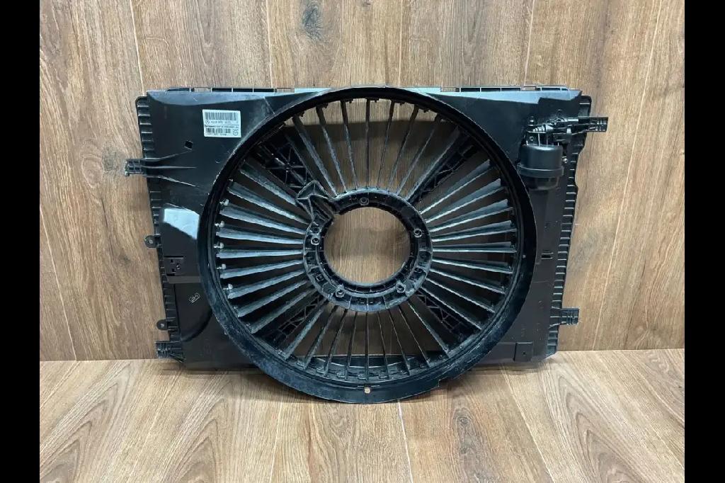 Kuhlerlufter A2049061403 Mercedes W204 2.1 2009 Diesel