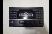 Radio A2129003908 Mercedes W212 3.0 2010 Diesel