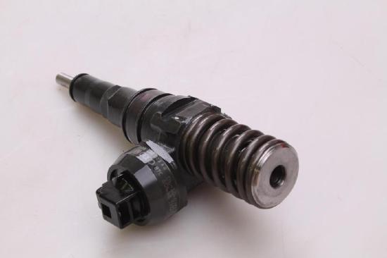 RIDEX REMAN Pumpe-Düse-Element für VW Golf 1V Schrägheck (1J1) Bild RIDEX REMAN Pumpe-Düse-Element für VW Golf 1V Schrägheck (1J1)