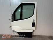 Tür 2-türig links von einem Iveco New Daily