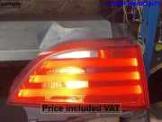 Rear light in trunk lid, right 638